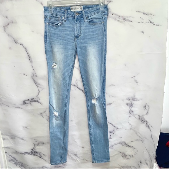 Abercrombie & Fitch Skinny Mid Rise Jeans - Picture 1 of 8